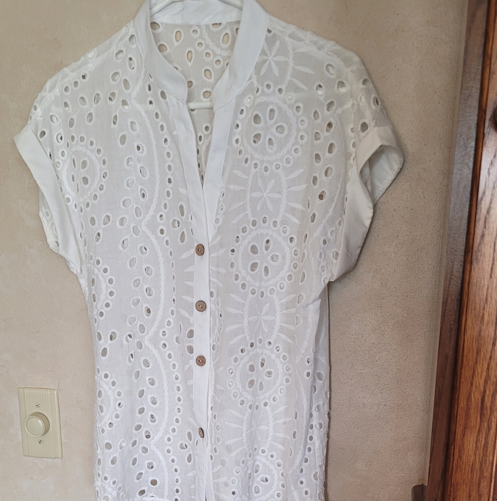 Source Unknown White Eyelet Blouse - image 5